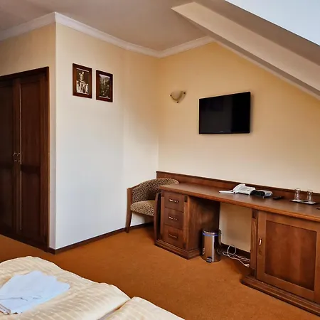 Country Saloon Hostinec Bela (Zilinsky kraj)