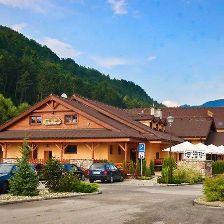 Country Saloon 3*