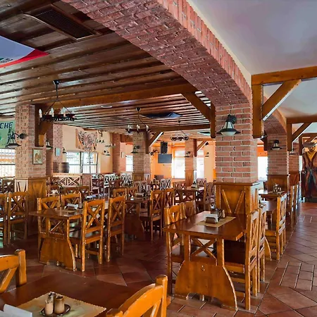 Country Saloon